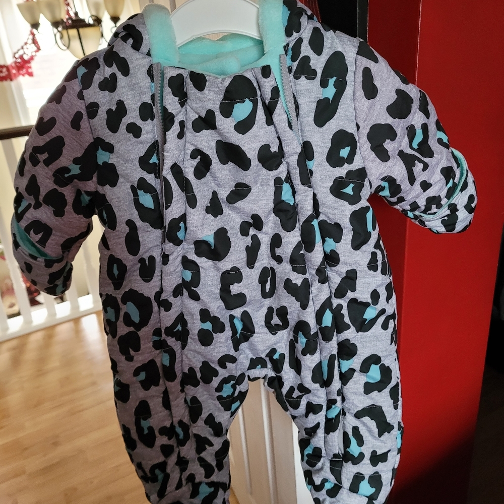 Baby snowsuit
